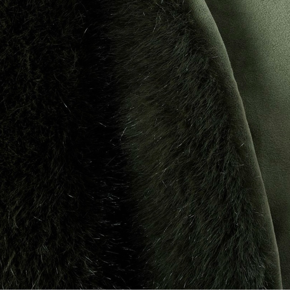 NWT POTTERY BARN FAUX FUR MINK FUR THROW BEST SELLER - Picture 3 of 3